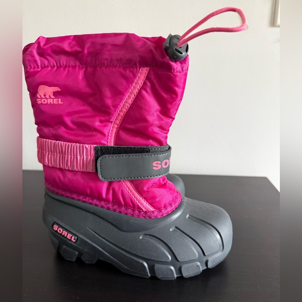 Sorel Kids Pink & Black Snow Boots – Size 11 (Brand New) - Picture 1 of 5